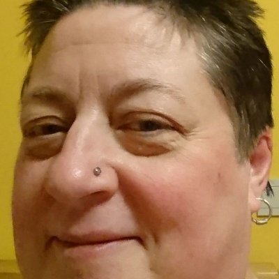 Vron McIntyre Profile