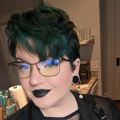 Makeup.
Motherhood.
ASL.
College.
Creativity.
Life!