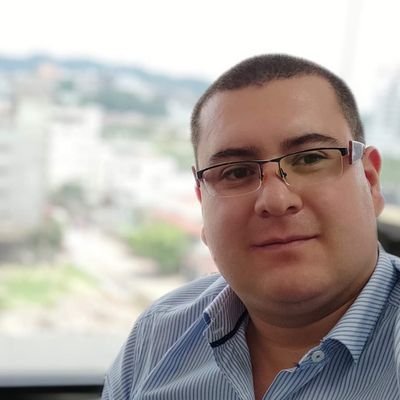 Lojano de nacimiento, criado en Quito y en Guayaquil, Ing. Automotriz, 183cm de altura. Cat lover. Honesto y trabajador.
Supervisor Regional de Operaciones.