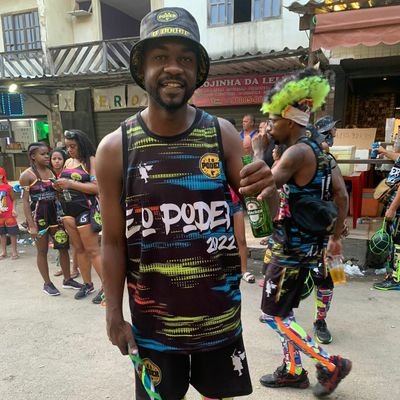 Vivo essa paixão BOTAFOGO no coração 🏳🏴🏳🏴 !! *Que a essência da vida sempre foi a humildade* , BOTAFOGO MINHA PAIXÃO