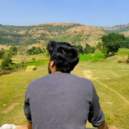 tej_bhatia's profile picture. 