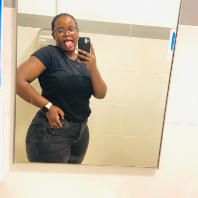 SiweMhlongo's profile picture. I want to constantly live up to my name and be a Blessing to everyone!