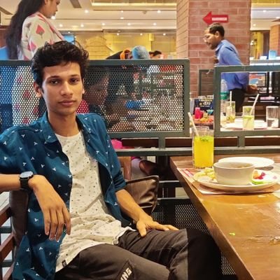 Vishoroy's profile picture. God envy us coz we're mortal🧬.
kavita likh leta hu