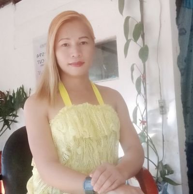 AshleyPadua13's profile picture. im a simple gay with a simple ambition in life