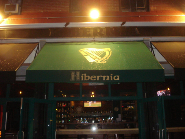 Hibernia Bar & Grill is located in the heart of Hell’s Kitchen, an iconic neighborhood of New York City.