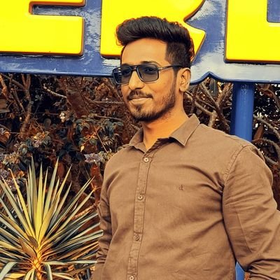 rafey_shareef's profile picture. 