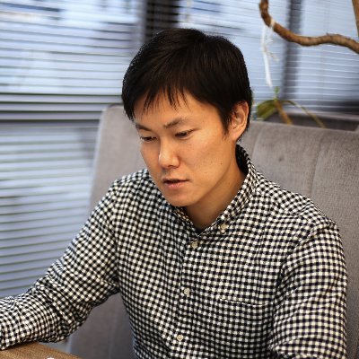 ブランド × デザイン情報発信中｜新卒でWebデザイナー ⇨ 年間100サイト ⇨ Webサービス新規事業2件 ⇨ ブランディング新規事業 ⇨ 学習サービス立上げ（現代表理事）⇨ 自社リブランディング ⇨ IPO ⇨ 経営戦略室（現在）｜3姉妹の父🍺｜#ひとり広報