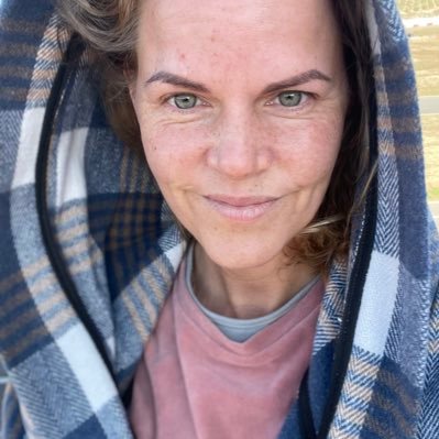 l_zostina's profile picture. 