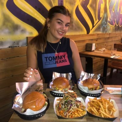 A big foodie! Restaurant reviews, home cooked meals & lots of food porn. 🌮🍕Insta - @london.foodie_xx