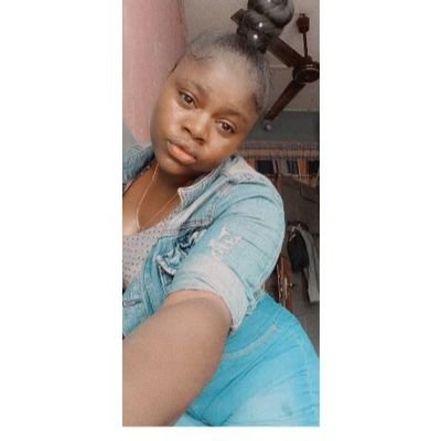 am new hiA, Ifah follow yhu kndl flw back a short bio will do i gt 3 sides 
the quiet sweet side, the fun/D crazy side lastly d side you never want to see!