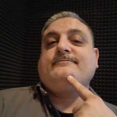 NipoteDiMubaraq's profile picture. Io uso la voce!