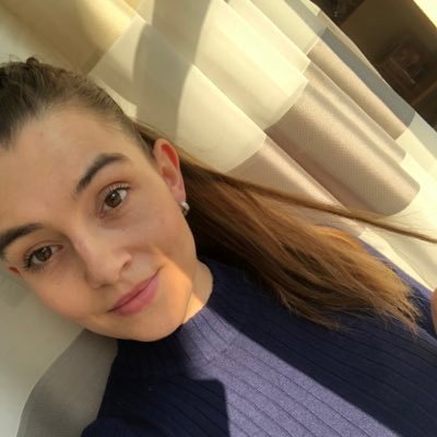 KohoutekVanessa's profile picture. @OfficialfarmaG ❤️