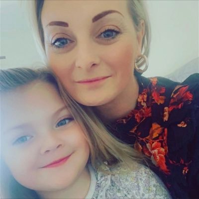 mummy to my beauties former Essex/east London gal living in beautiful Northern Ireland ❤️