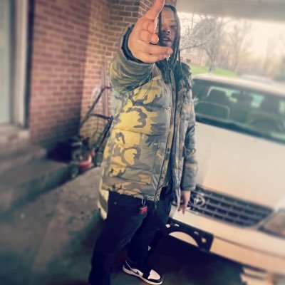 BiggunnitEG in the building Ain’t a da baby video but I’m the reel goat For bookings:realbiggunnit17@gmail.com #MTC #GTA #SMV #S4E