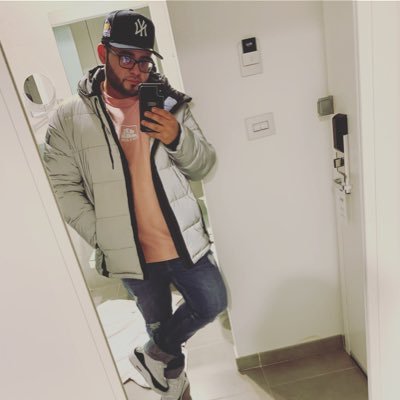 Mosesuri's profile picture. 