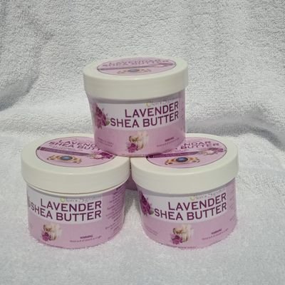 OloriSignature's profile picture. Creating Natural Beauties One Person At A Time With Natural Beauty Products. 
You're Beautiful 💯