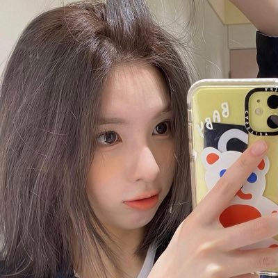 m4niacseung's profile picture. 