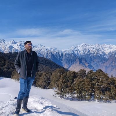 BUSINESSMAN | EX CA FINALIST | TRAVELLER | LEARNING STOCK MARKET