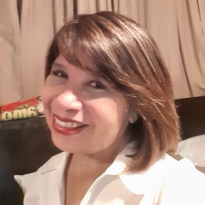 tsecond's profile picture. Polítologa/abogada/Coach/Consultora organizacional/ amante de un pais llamado Venezuela.