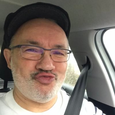 PhilippeLaunay_'s profile picture. Morbihannais en exil. Ici, on parle de ça et peut-être d'autre chose.