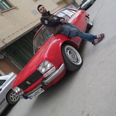 پسری ماشین دوست و موتور دوست که عشق رو در آهن میبینه ن دختر مردم
