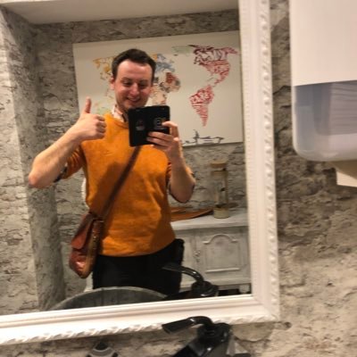 v91603110's profile picture. Do Social media marketing