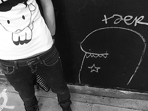 basics85's profile picture. Born in the 80's in Venezuela.