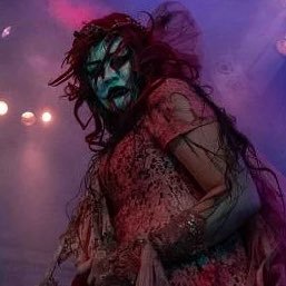 Hi I’m a fan page the bloody undead bride @realsuyung 🖤❤️ Mother may I 🩸 sü is my idol Shë is 2x knockouts champion not imposter 🖤