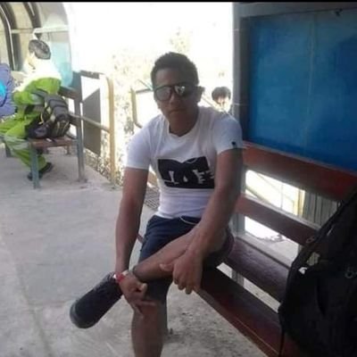 Kikegr11's profile picture. Seguir adelante nada mas