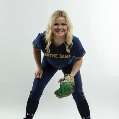 birdie_1011's profile picture. ND Softball #11
