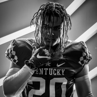 Chrisnewbern20's profile picture. God 1st