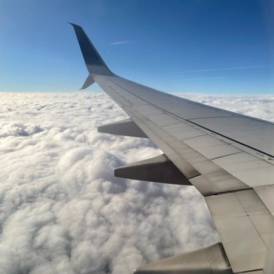 WindowSeatViews's profile picture. Showing you what you’re flying over
