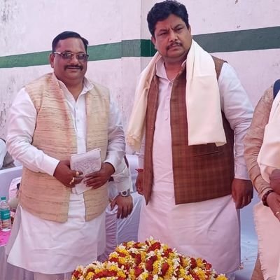 AtulKumarUPPSS's profile picture. माण्डलिक संगठन मन्त्री, उत्तरप्रदेशीय प्राथमिक शिक्षक संघ ,मण्डल-आजमगढ़