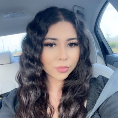 LeticiaG74's profile picture. 