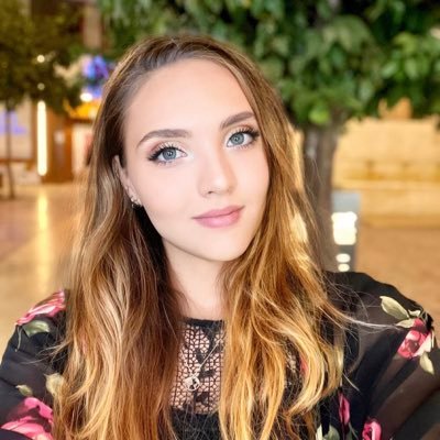 Sannie1992's profile picture. Be kind to one another! Sσмєtiмes I prєtєnd to be nσямal, but it gєts bσring, sσ I gσ back tσ bєing мє. ♥