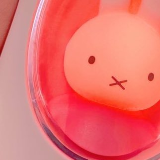 uyk_27's profile picture. 成人済20↑｜お取引垢｜地方住みの為基本郵送交換｜🌈🕒/🖤🔫🎲｜prsk/推し:🌟、🎈｜他ジャンルの取引もします