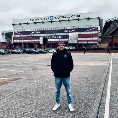 Lifelong @AVFCOfficial fan ⚽️ UP. THE. VILLA.