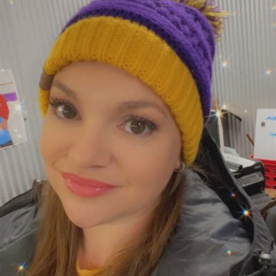 Mandykae143's profile picture. 