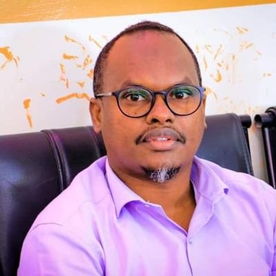 civil Eng at Golis University
master of project planning and management at Amoud university.
xoghayaha Isgaadhsiinta iyo Technology
xisbiga Waddani.