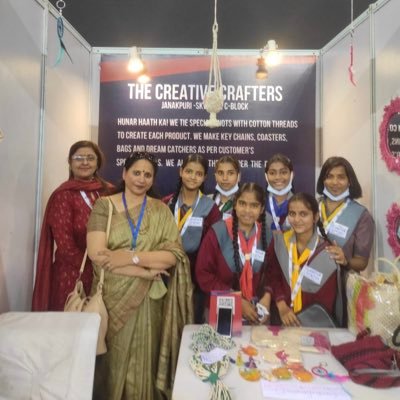 wearecreatives6's profile picture. We are macrame artist