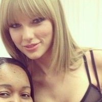 . (@onlyswiftl) 's Twitter Profile
