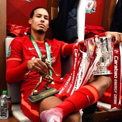 AnfieldAmz's profile picture. @LFC fan 🔴 and @carlossainz55 🌶️ fan