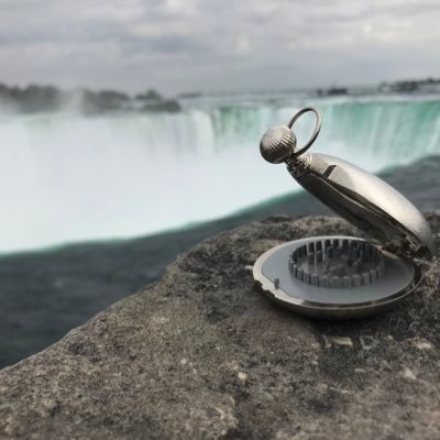 Peter Payack inventor of the “Stonehenge Pocket Watch” Author of “Stonehenge Unraveled.” Winner of Rhysling Award for Best Poem in sci-fi. https://t.co/lUu7BaBti1
