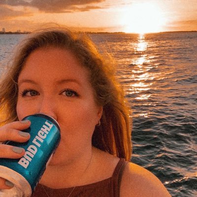 katjana_smith's profile picture. people say I’ve got a drinking problem, but I’ve got no problem drinking at all 🍻