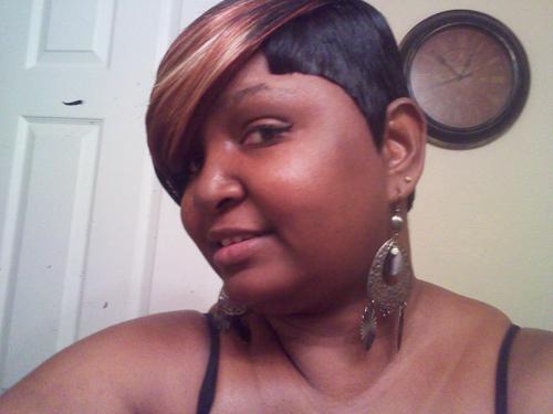 sexiroxt's profile picture. b