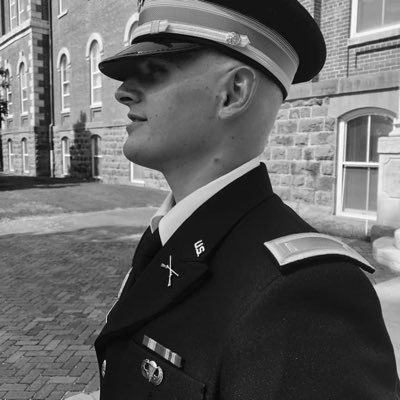 TitoEllis23's profile picture. He died for me, I live for him #USArmy #RazorbackAlum