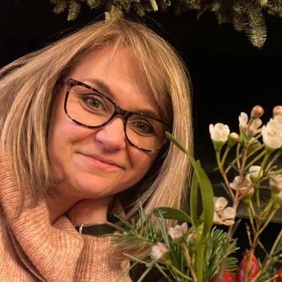 AniaWalkowiak's profile picture. 