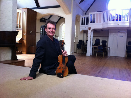 Professional Violinist and Alexander Technique teacher in UK
Lessons in London and Windsor. Workshops etc
http://t.co/E63kbt7Voz (blog)