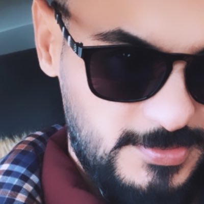 mostfamostfa201's profile picture. من عز نفسه ما يذلونه الناس… ومن ذل نفسه لا يدور معزه m0stafa_90 انستقرام