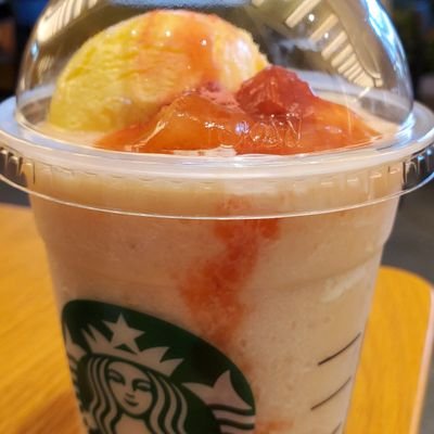 blue_sky_0811's profile picture. 